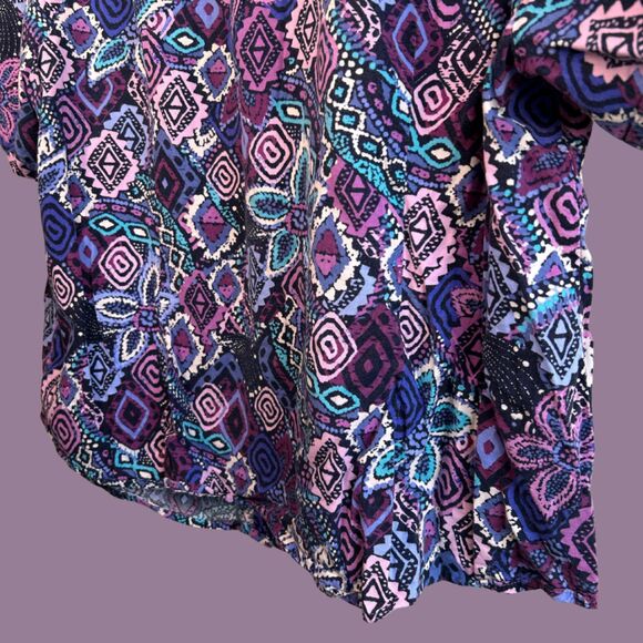 Vintage 90s Erika Geometric Print Button Down Shirt - Picture 7 of 8